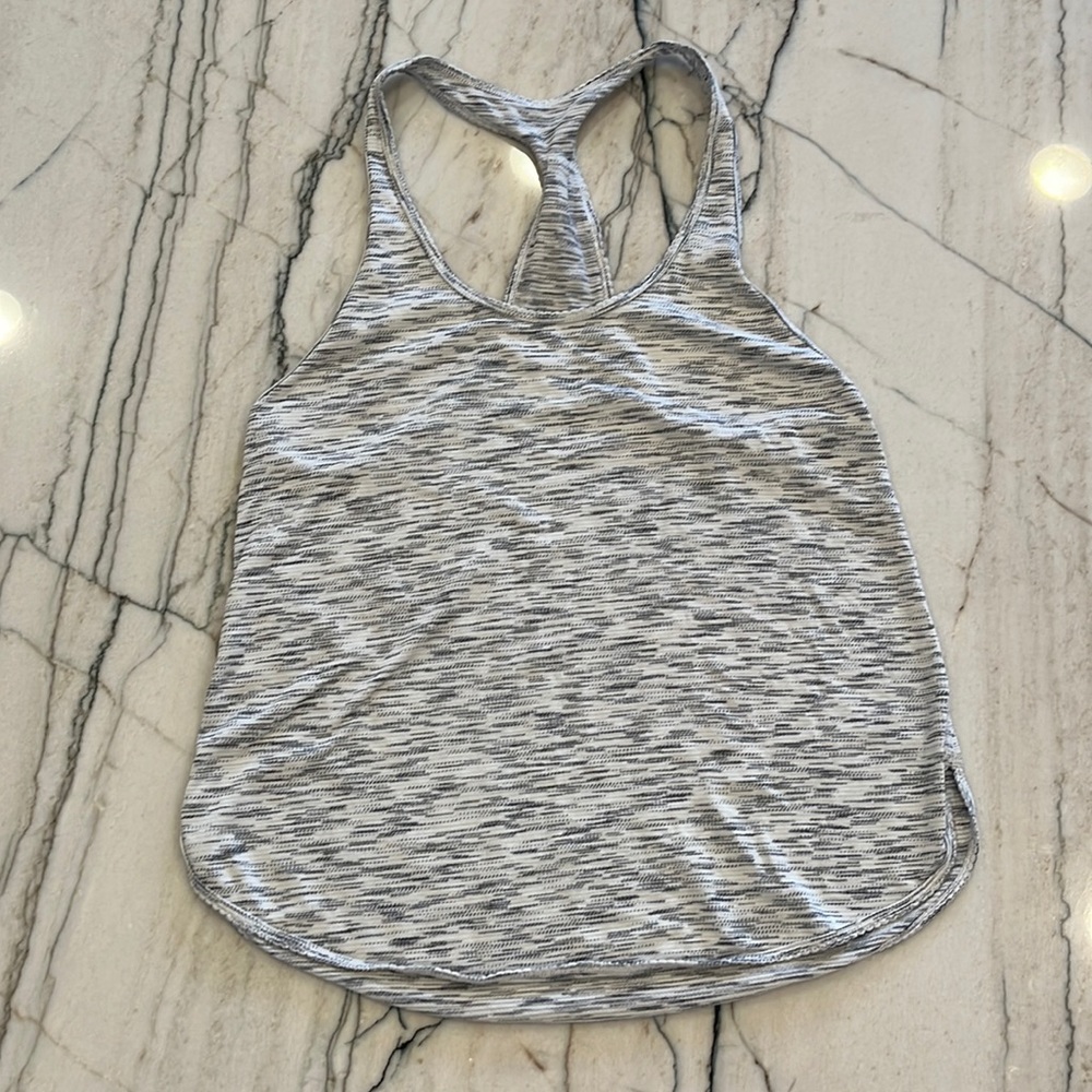 Lululemon Heather Gray Muscle Tee